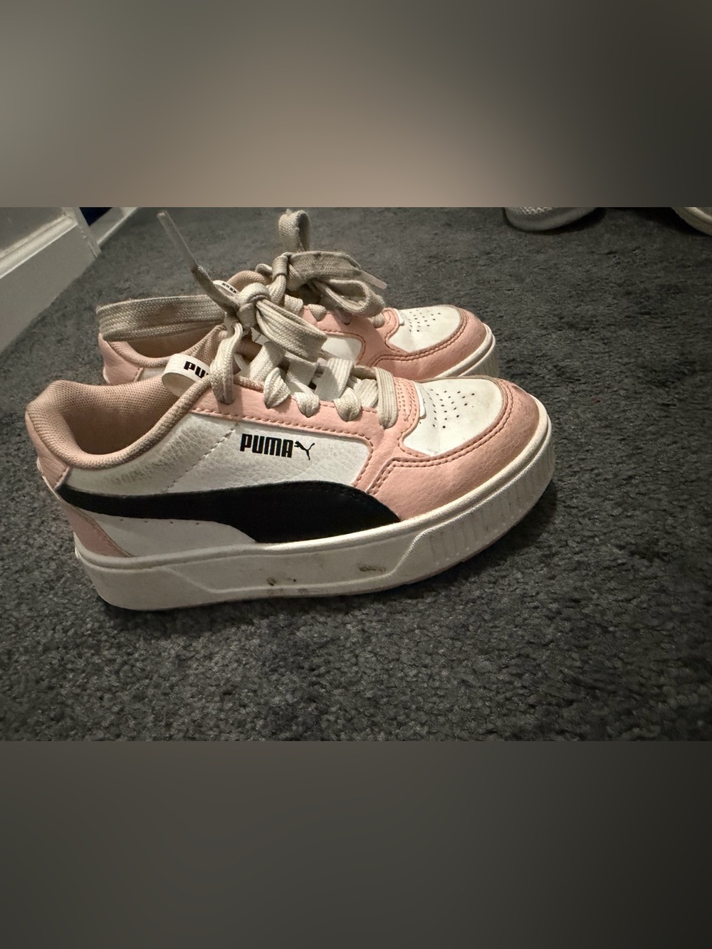 Puma Kids Pink, White and Black Low-Top Sneakers